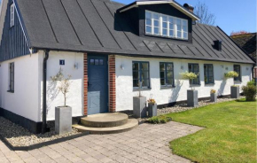 3 Bedroom Awesome Home In Simrishamn, Simrishamn